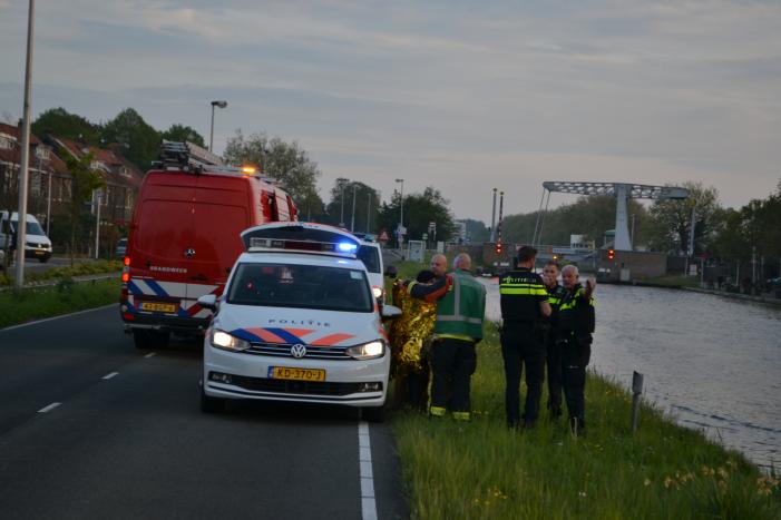 Vrouw te water geraakt