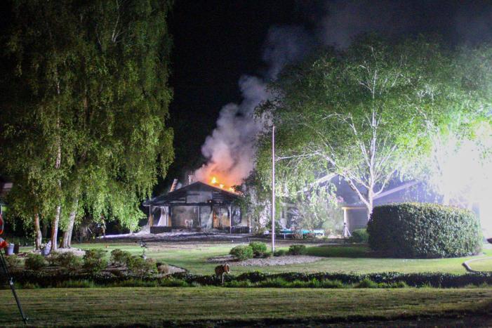 Uitslaande brand in woning