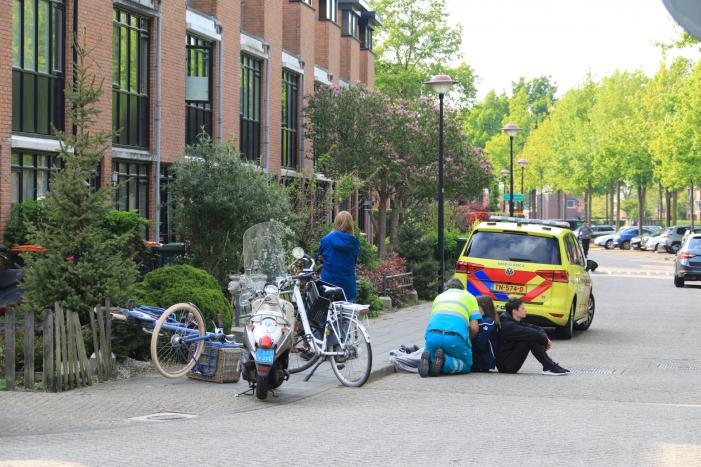 Fietsster slaat over de kop na remactie