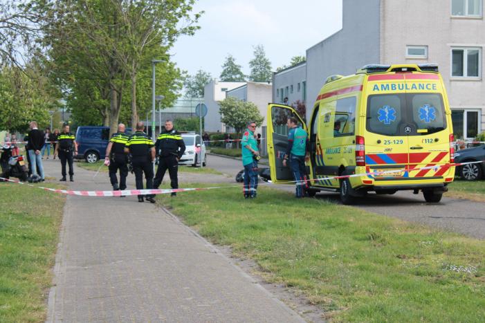 Scooterrijder zwaargewond na frontale botsing