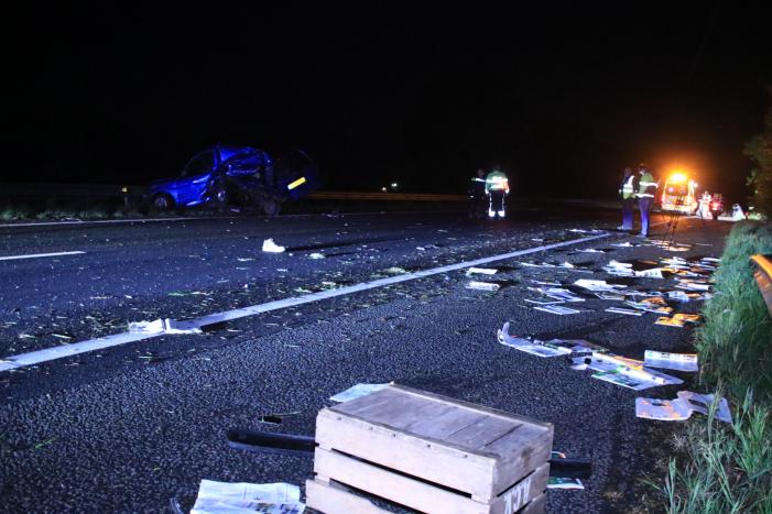 Snelweg afgesloten door zwaar ongeval