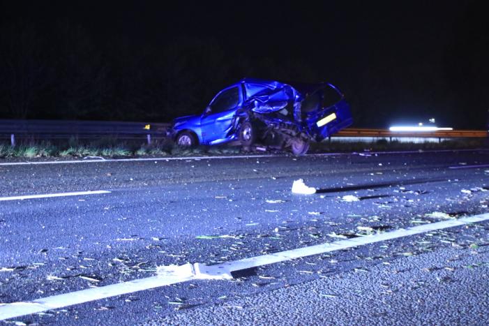 Snelweg afgesloten door zwaar ongeval