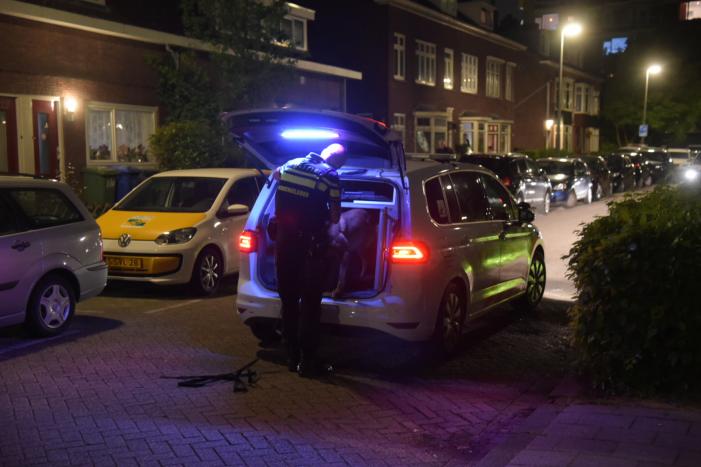 Drie personen aangehouden na ruzie, politie lost waarschuwingsschot