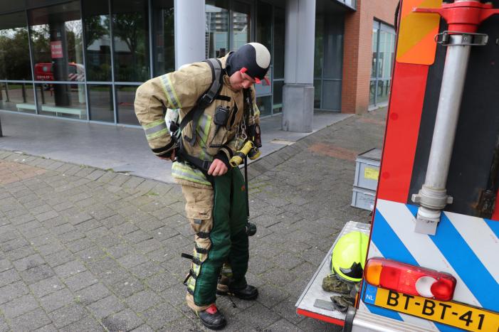 Brand in afvoerkanaal van winkel