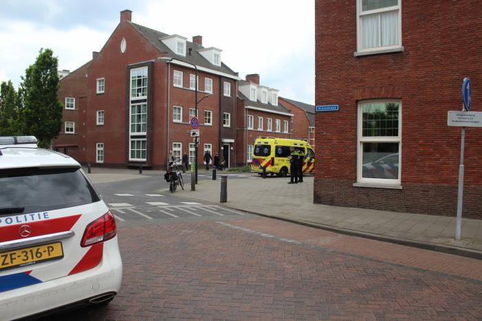 Automobilist laat fietster hulpeloos achter na ongeval