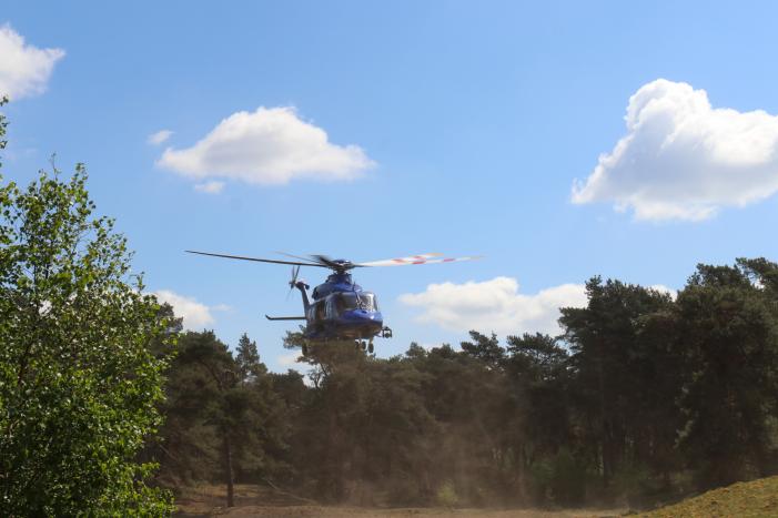 Zoekactie in Wekeromse Zand naar man in legerkleding met wapen