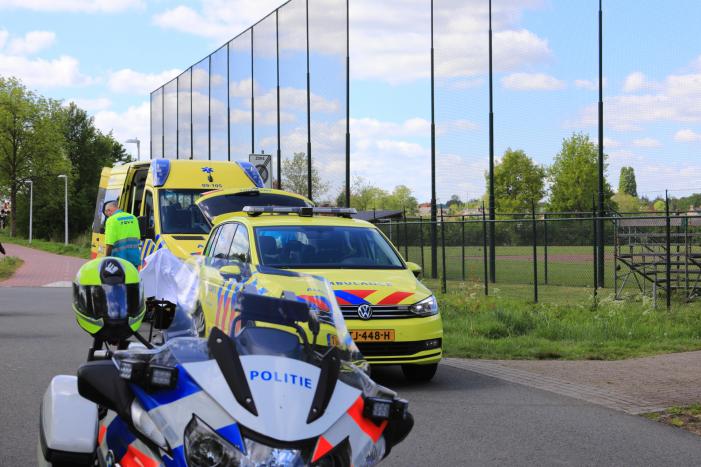 Wielrenner onderuit tijdens toertocht