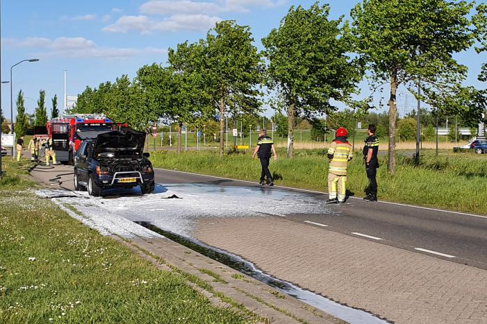 Veel rook bij autobrand