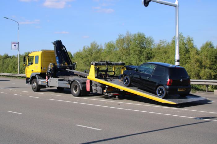 Auto zwaar beschadigd bij ongeval