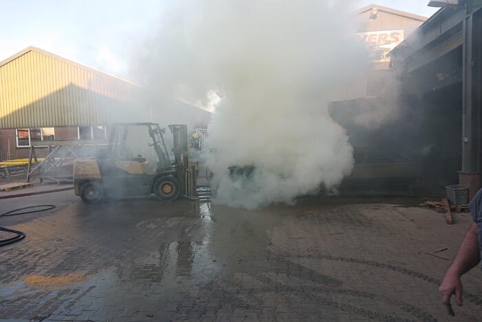 Brand bij straal en spuitbedrijf Evers