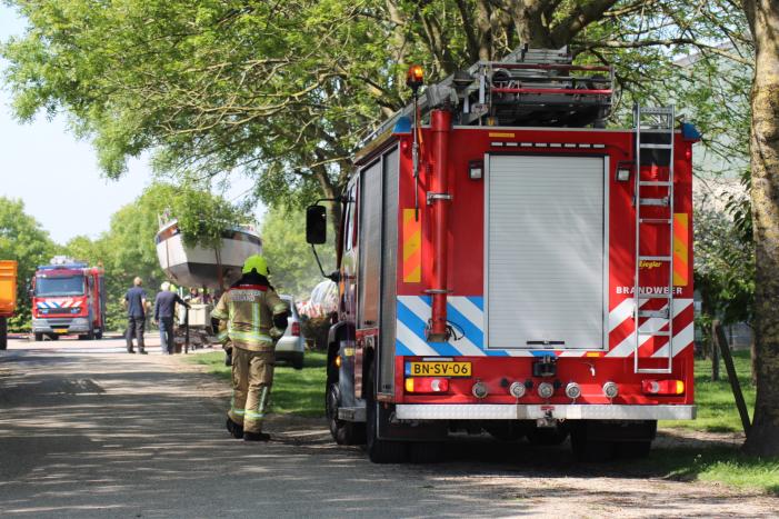 Brand in schuur met aardappelen