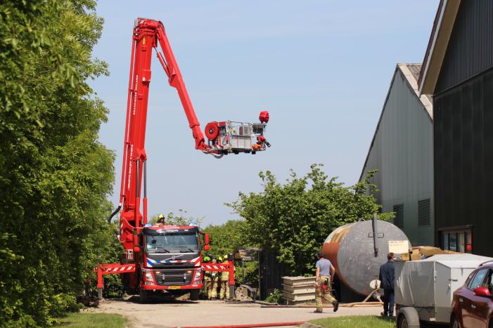 Brand in schuur met aardappelen
