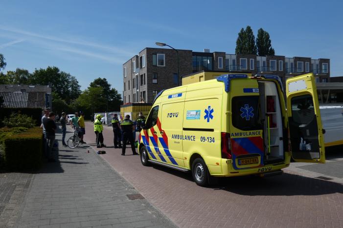 Man ernstig gewond op straat