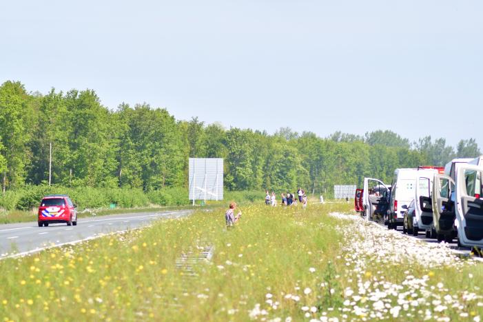 Grote brand in vrachtwagen op A6, snelweg dicht