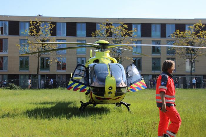 Ernstige aanrijding tussen motor en scootmobiel
