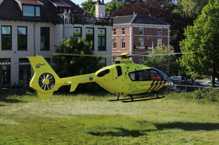 Ernstige aanrijding tussen motor en scootmobiel