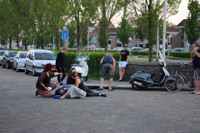 Scooterrijder gewond na aanrijding