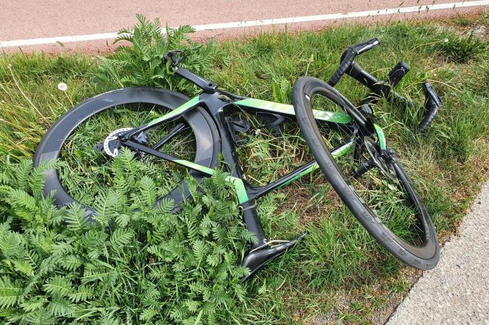Wielrenner gewond na aanrijding