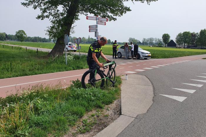 Wielrenner gewond na aanrijding