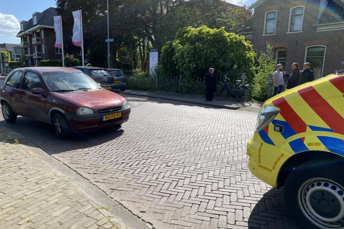 Fietser raakt gewond bij aanrijding met auto