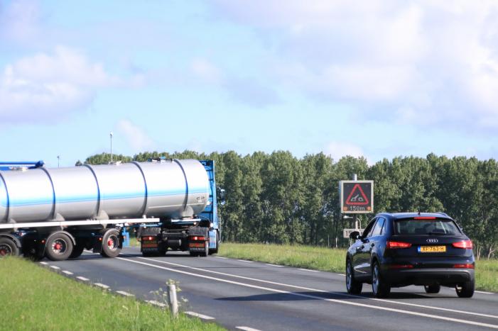 Ernstige verkeershinder door storing brug Nijkerkersluis