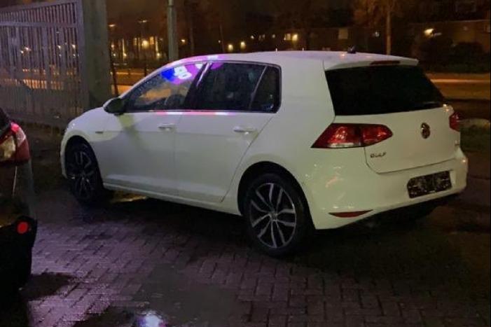 Opnieuw wielen onder auto gestolen in Nieuwland