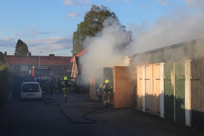Flinke brand in garagebox