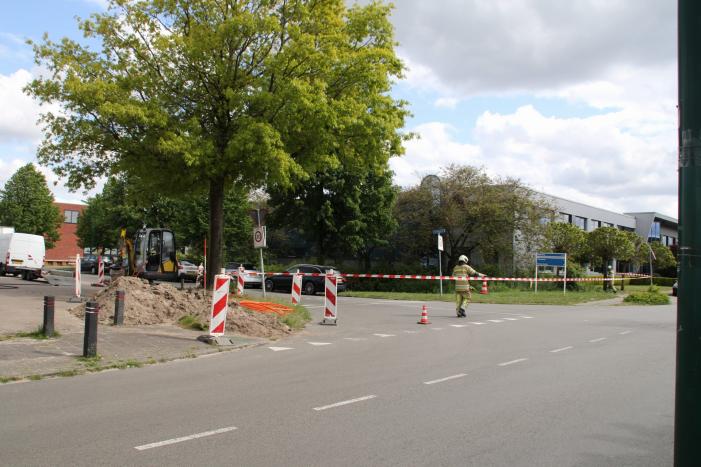 Gaslekkage door graafwerkzaamheden op industrieterrein