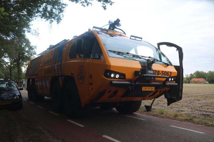 Zelfrijdende veldspuit brand volledig uit