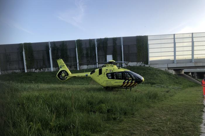 Traumahelikopter trekt veel bekijks