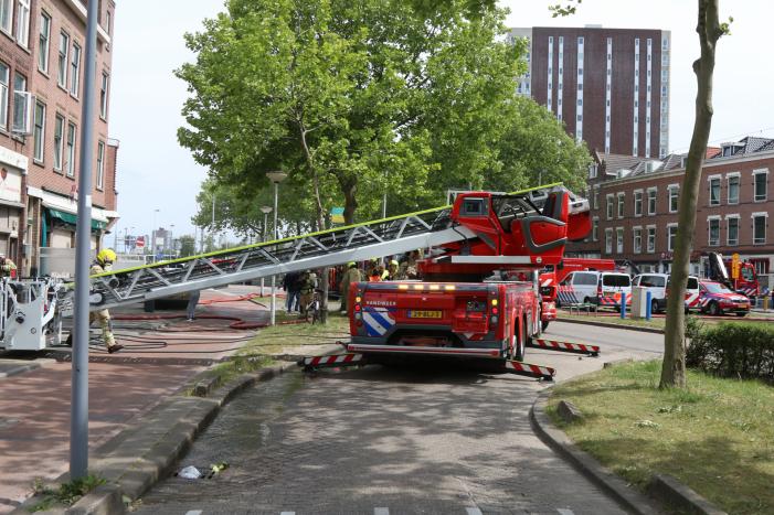 Brand in schuur overgeslagen naar woningen