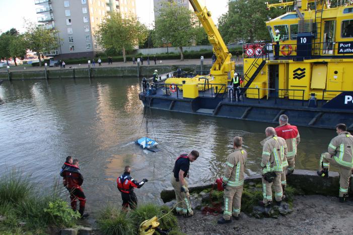 Zoekactie naar object in Voorhaven