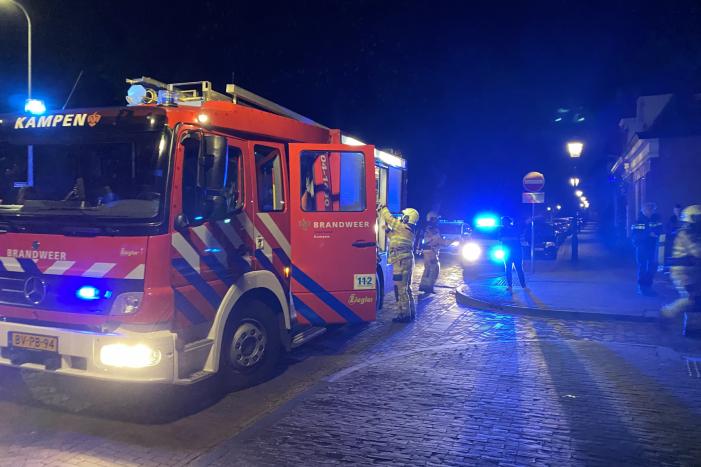 Keukenbrand snel onder controle