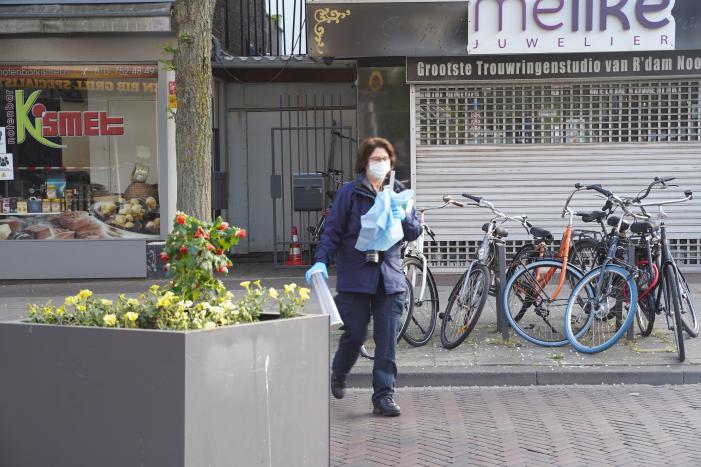 Man zwaargewond na steekpartij