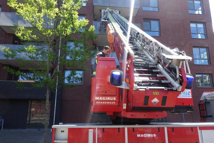 Brand op derde verdieping van appartementencomplex