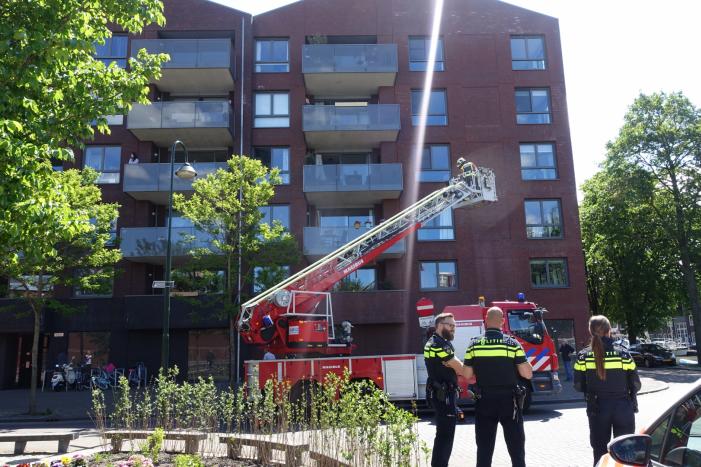 Brand op derde verdieping van appartementencomplex