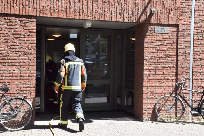 Brand op derde verdieping van appartementencomplex