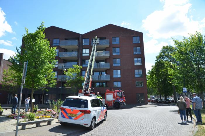 Brand op derde verdieping van appartementencomplex