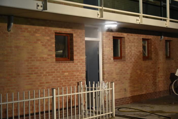 Veel rook bij brand in kelderbox