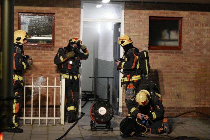 Veel rook bij brand in kelderbox