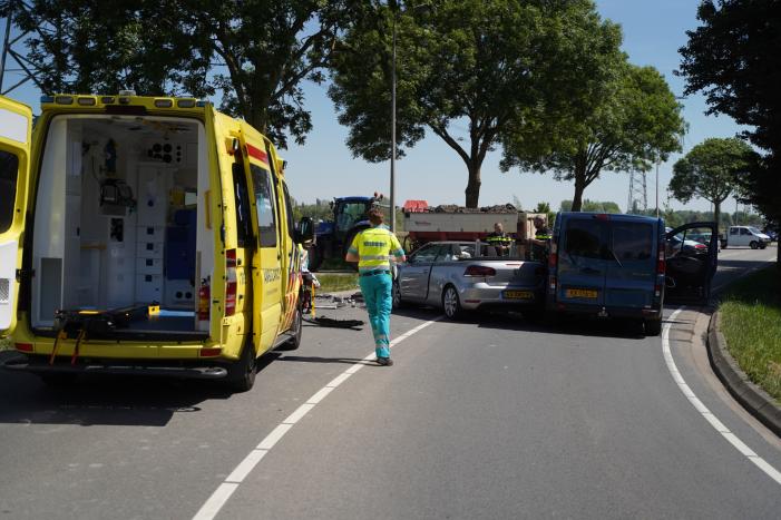 Meerdere gewonden na frontale aanrijding
