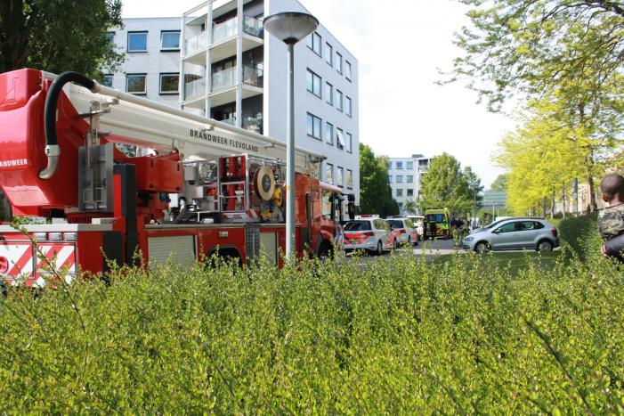 Zwaargewonde bij steekpartij in woning