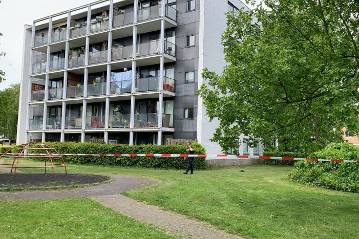 Zwaargewonde bij steekpartij in woning