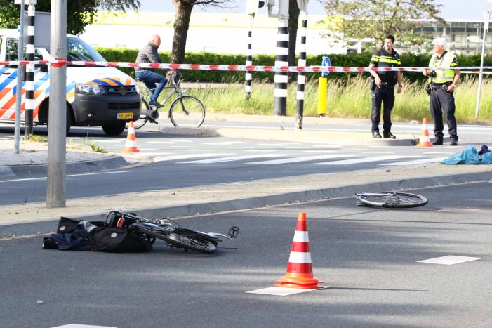 Fietser zwaar gewond na aanrijding
