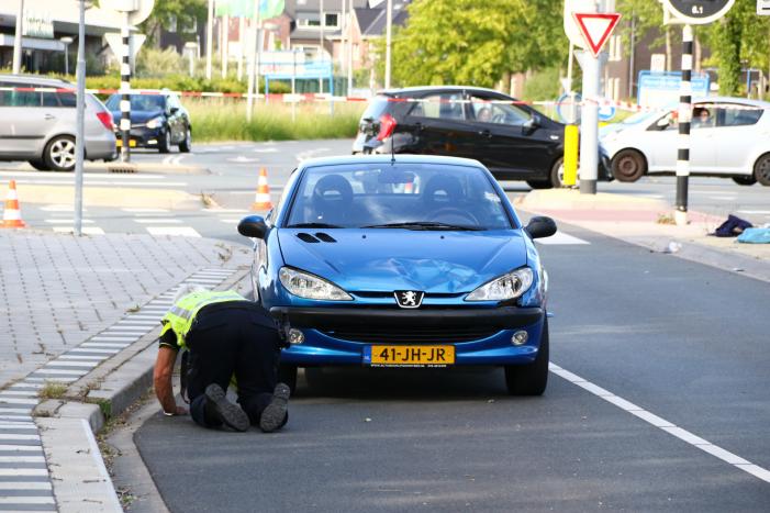Fietser zwaar gewond na aanrijding