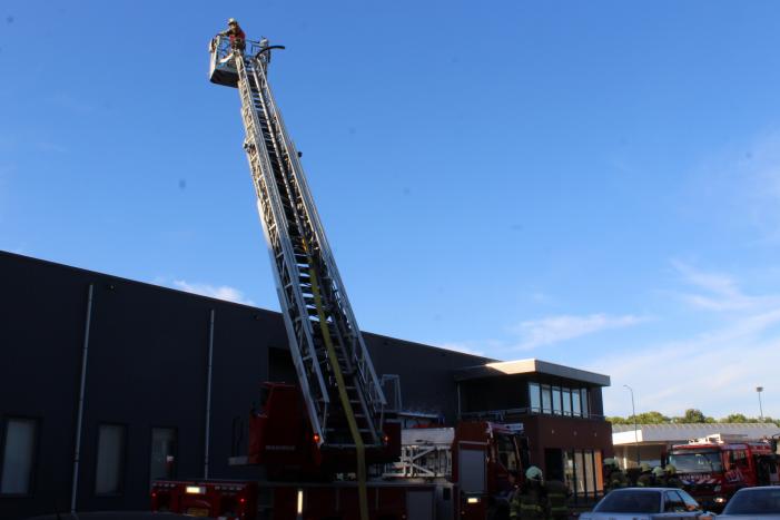 Pand staat vol met rook