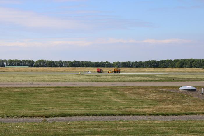 Vliegtuig maakt noodlanding; Lelystad Airport dicht