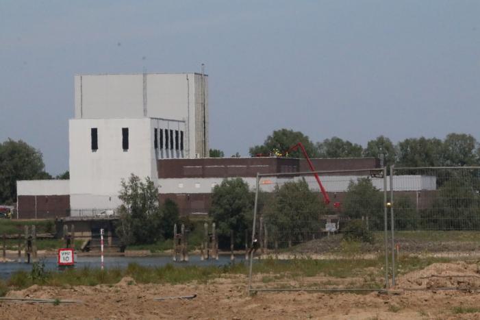 Zeer grote brand bij kernenergiecentrale