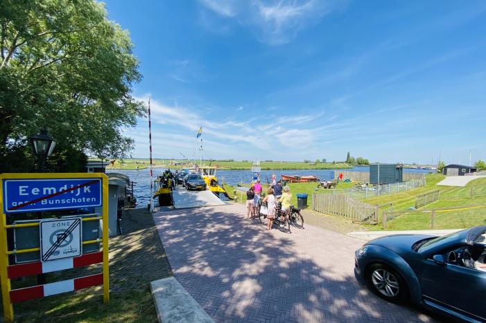 Massale vechtpartij bij drukte langs de Eem