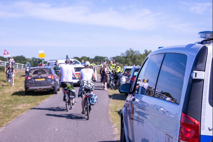 Massale vechtpartij bij drukte langs de Eem